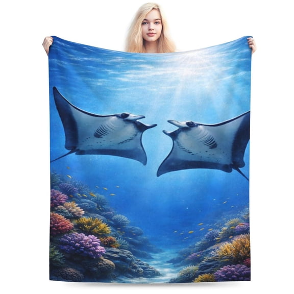 Ocean Manta Ray Throw Blanket, Soft Flannel Fleece Underwater Sea Life Decorative Blanket for Sofa Couch Bed 50x40