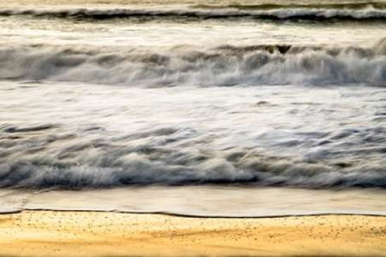Ocean Sunrise VII Canvas Art - Beth Wold (24 x 36)
