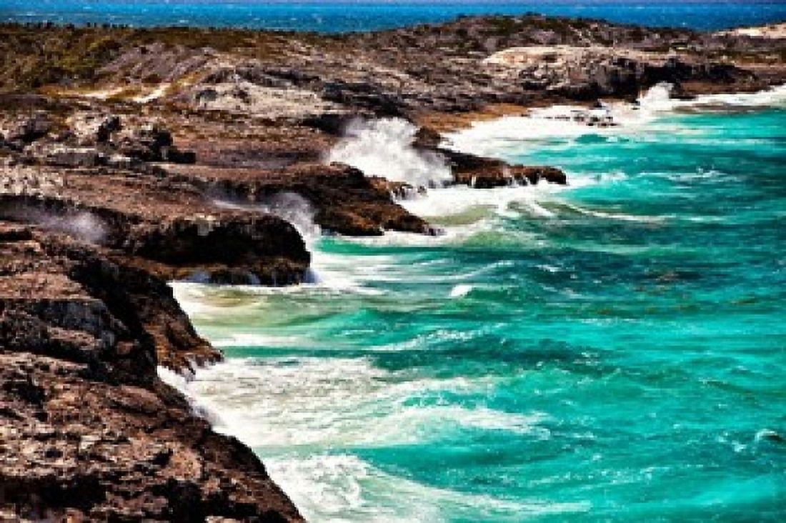 Ocean View from Warderick Cay Day Land & Sea Park Exuma Bahamas Canvas Art - Joe Restuccia III DanitaDelimont (38 x 25)