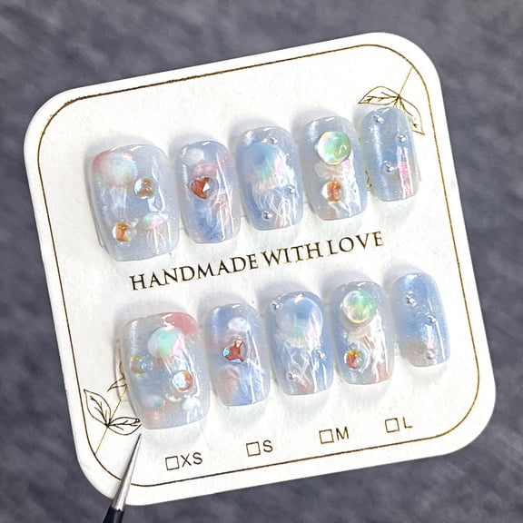 Ocean blue smudge wearing nail cat eye bubble beads fake nail wearing ten nail pieces Xiaohongshu red manicure