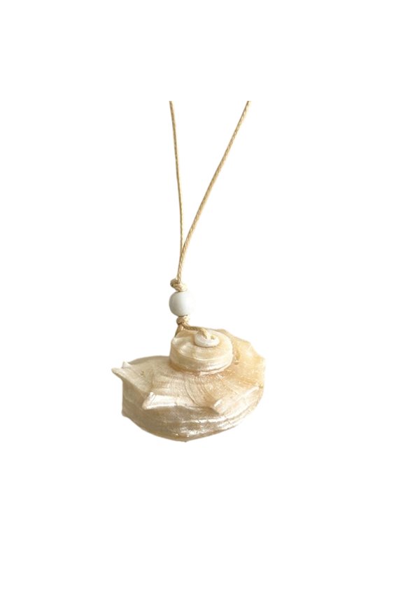 Oceanics Themed Collarbone Chain With Shell Pendant Comfort Fit Cord Necklace for Casual Outfits and Formal Occasions