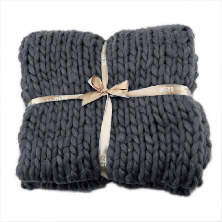 Gray Woven Acrylic Solid Color Plush Throw Gray Woven Acrylic Solid Color Plush Throw