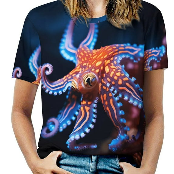 Octopus in The Mysterious Ocean Women's Short Sleeve T-Shirt Crew Neck Casual Summer Trendy Loose Fit Tops