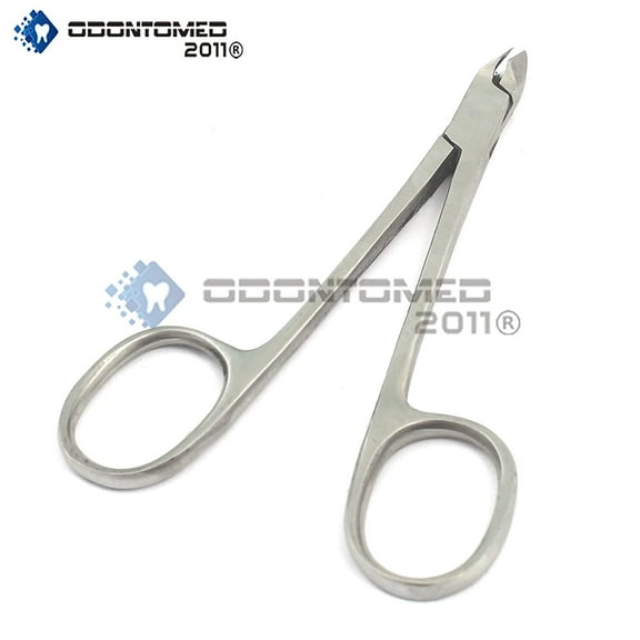 Odontomed2011 Stainless Steel Cuticle Nipper With Ring 3 1/2 Inches Odm