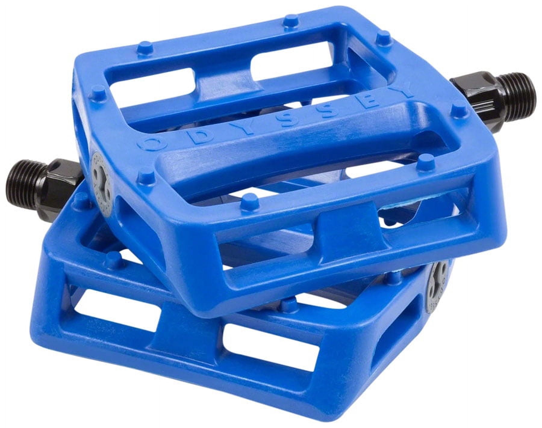 concave composite pedals