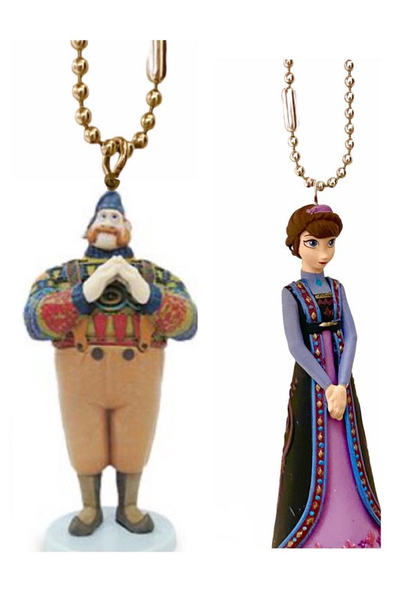Oekan & Queen Iduna 3 Pvc Keychain Dangler Ornament Figure Frozen Elsa Anna Mom