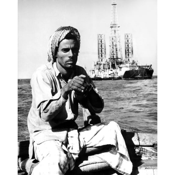 Off-Shore Oil Rig History (18 x 24)