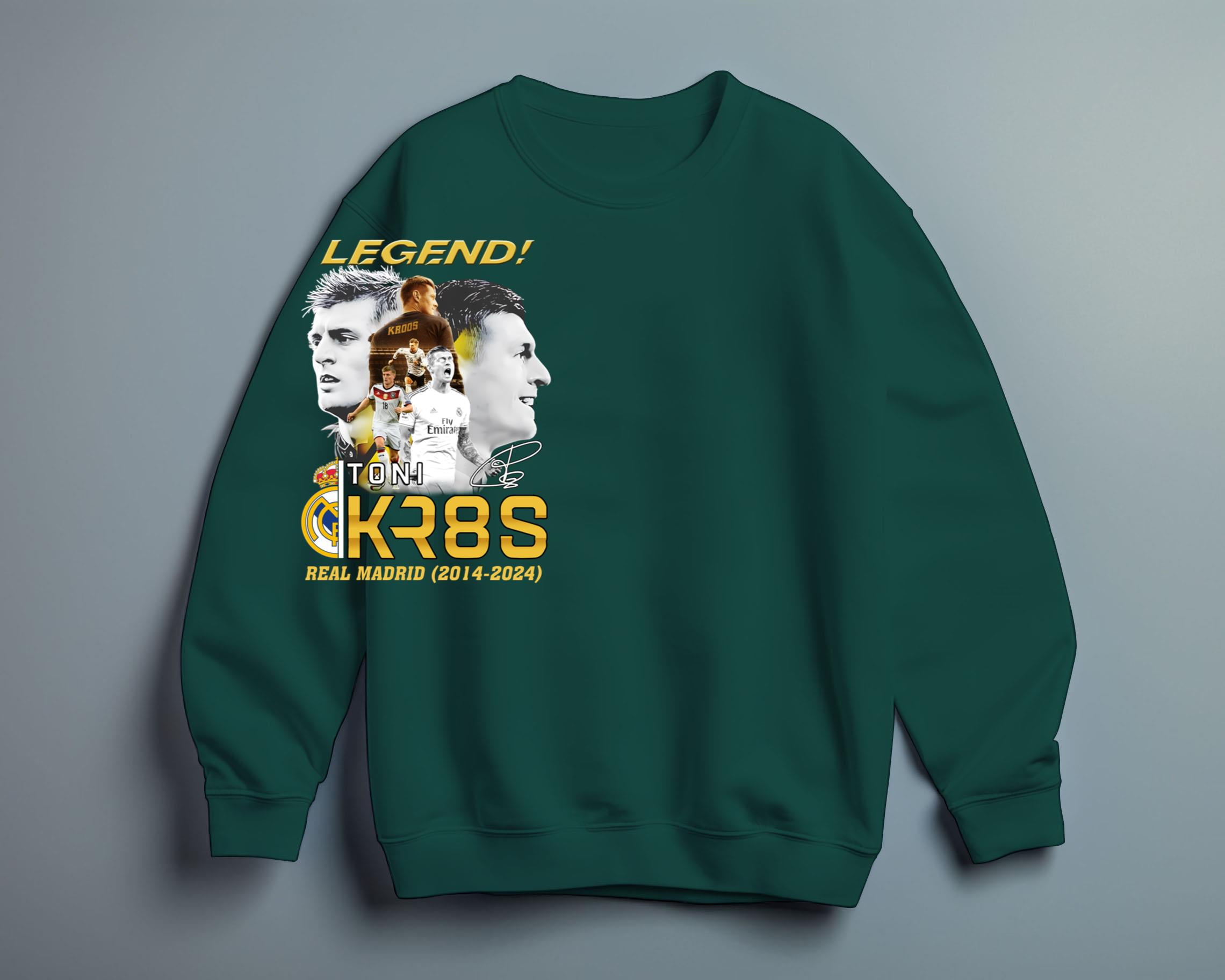 Official Legend Toni Kroos Real Madrid 20142024 Signature Unisex T