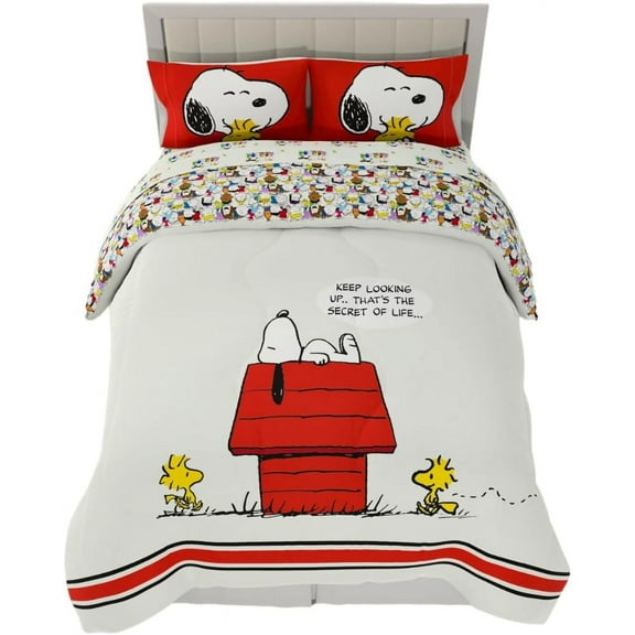 (Official Licensed Product) Collectibles , 5 Piece Queen Size , Peanuts & Snoopy Classic Pals Super Soft Comforter and Sheet Set
