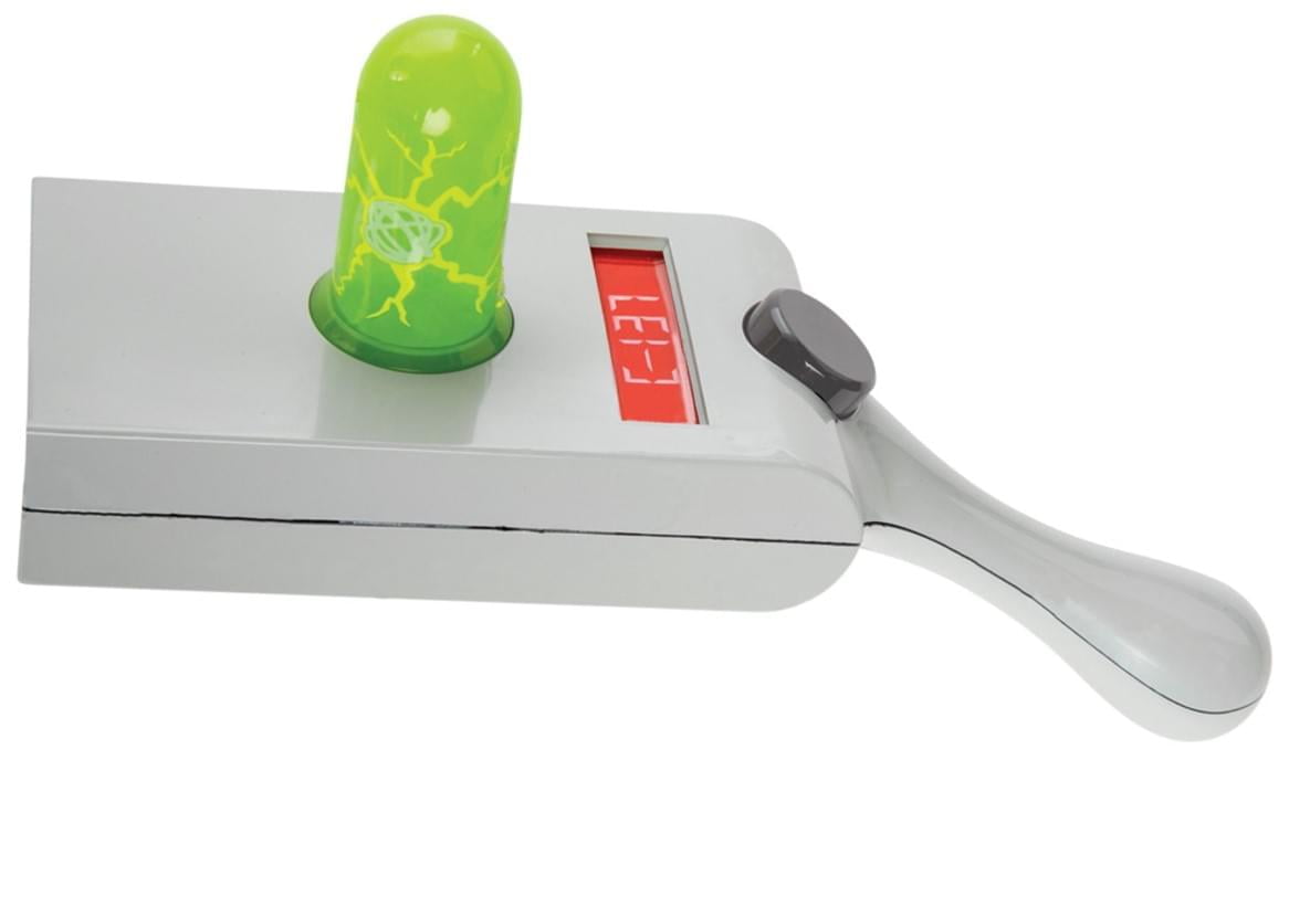 RICK AND MORTY Exclusive Chrome Portal Gun Action Figure