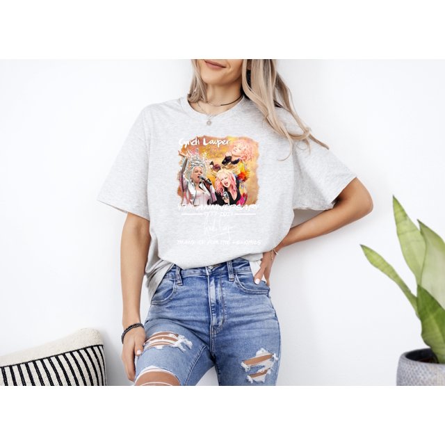 Officialcyndilaupergirlsjustwanttohavefunfarewelltour47th