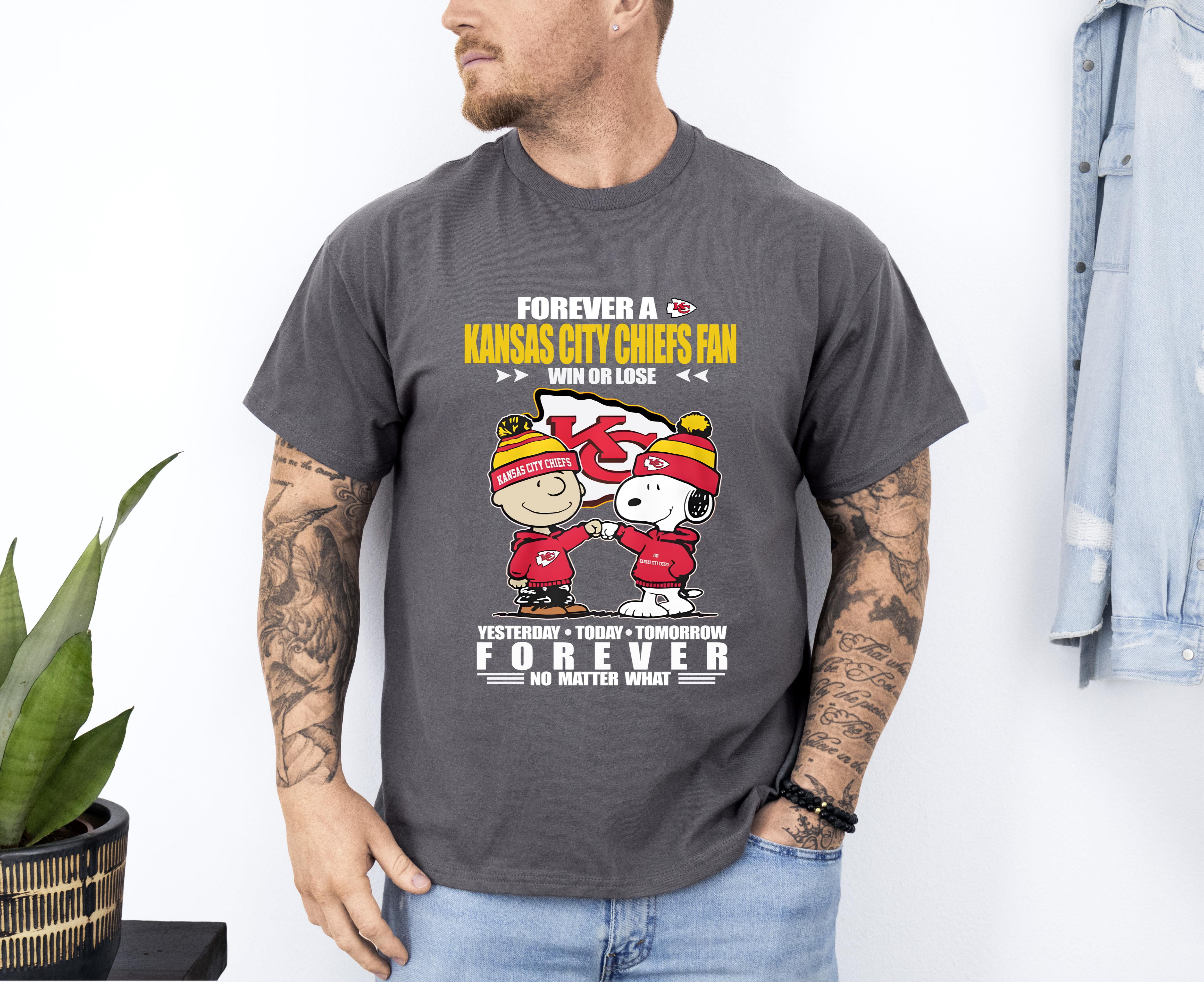 Officialkansascitychiefssnoopyfootballforeverafannomatter