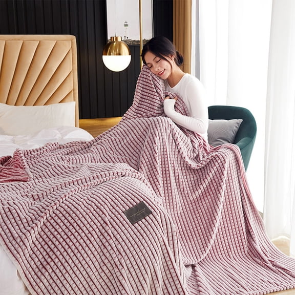 Oggfader Soft Blankets and Throws Multifunctional Cover Blanket Napping Blanket Flannel Blanket Napping Blanket Breathable Premium Soft Comfortable Machine Washable Blanket For All Season Red