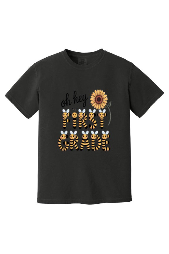Oh Hey First Grade Bee Funny Teacher Back To School Student Comfort Color T-Shirt