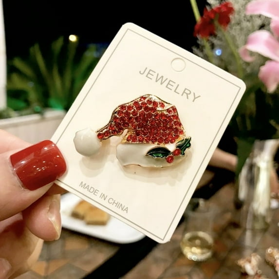 Ohmyroo Christmas Brooch Badge Accessories Festive Personalized Decorative Pins For Home Holiday Decoration