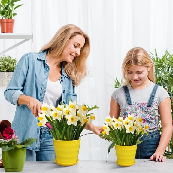 Ohmyroo Ribbed Plastic Flower Pot Medium Indoor Outdoor Planter for Living Room Patio Modern Plant Container
