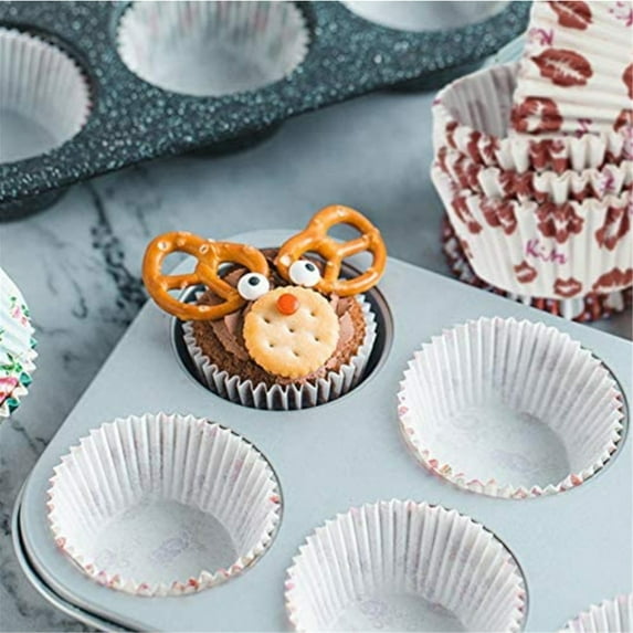 Oil Proof Paper Cups, Baking Paper Cups, Christmas Muffin Cupcake Liners for Oven Use, Environmentally Friendly Soy Ink Printed, 100 Pieces, 3.2cm Height, 5cm Diameter