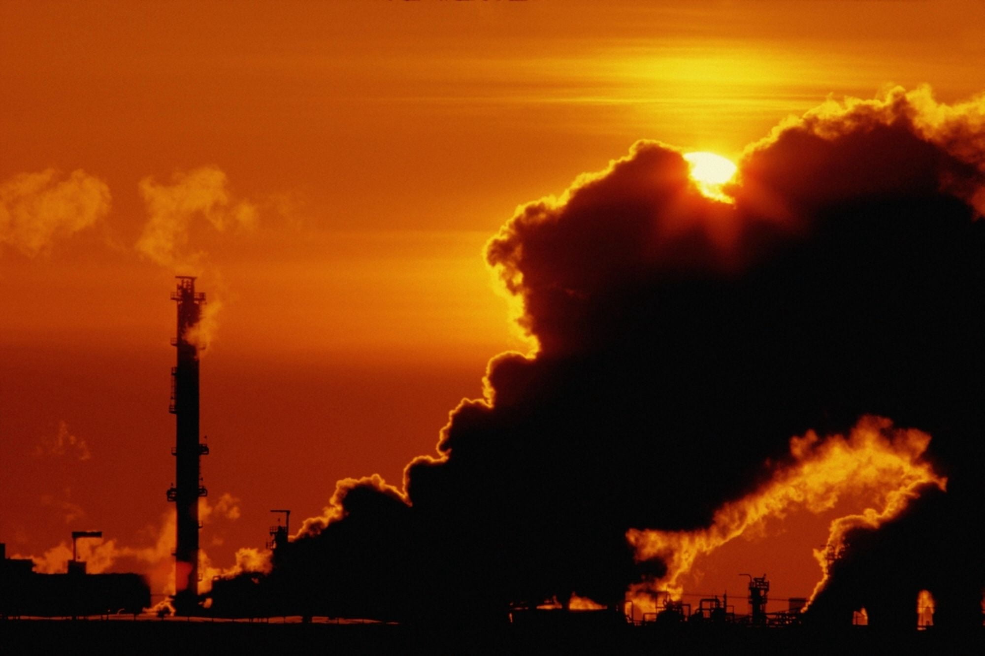 Oil Refinery Canvas Art - Don Hammond Design Pics (17 x 11)