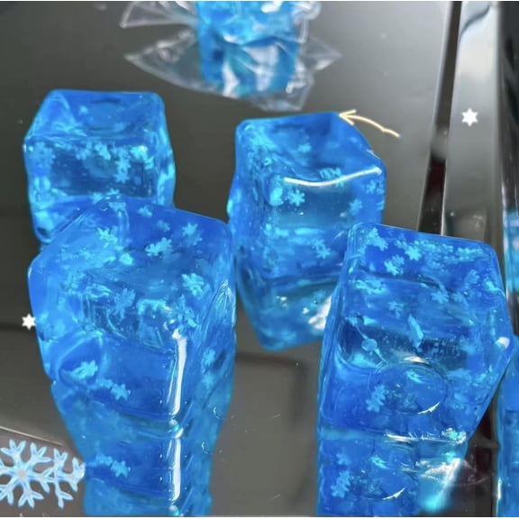Oioii Palm Ice Cube Pinch Figurines Toy, Fun Squeeze Stress Relief Toy for Kids and Adults to Relax, Vent Emotions and Enjoy Sensory Play.,Sky Blue