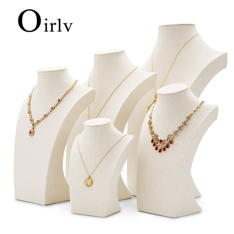 Oirlv jewellery shop display