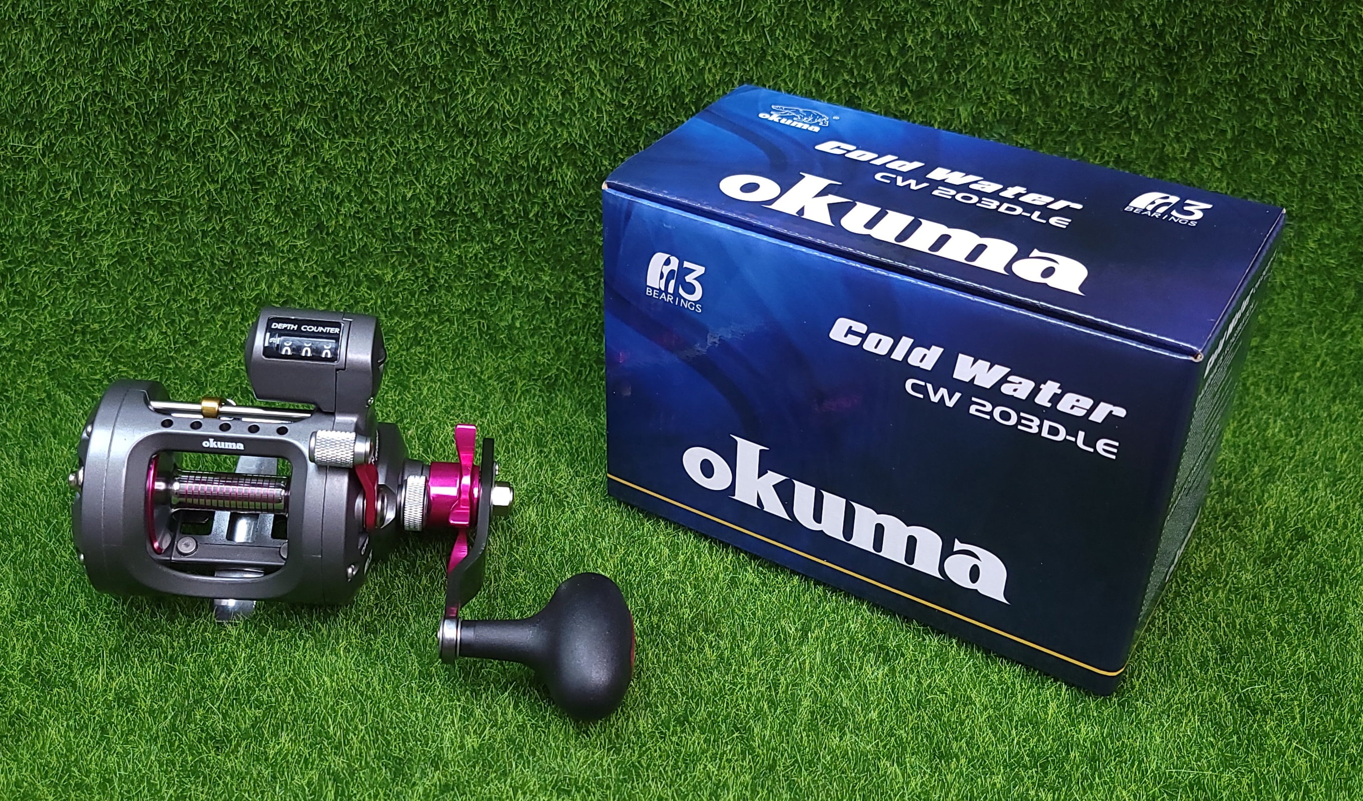 Okuma Cold Water Line Counter 5.1:1 Conventional Reel, Right Hand -  CW-203D-LE
