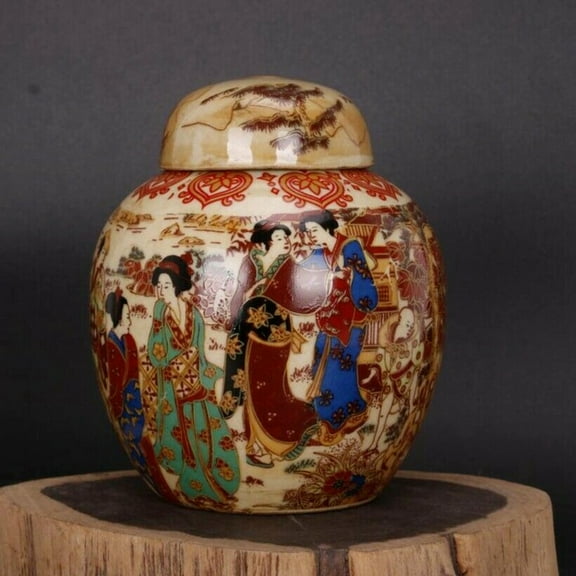Old Chinese Porcelain Color Hand Painted Kimono Beauty Jar Tea Jar Crafts -