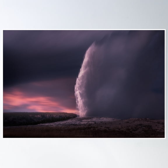 Old Faithful Poster Wall Art, Modern Wall Decor, 8x12 UNFRAMED