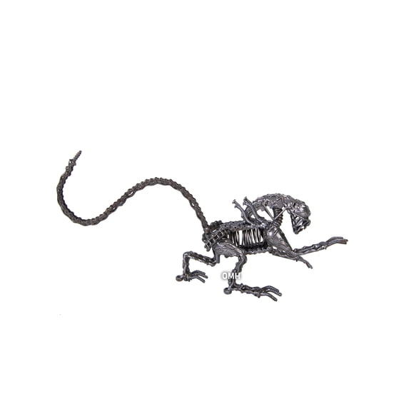 Old Modern Handicrafts Metal Alien Xenomorph XX121