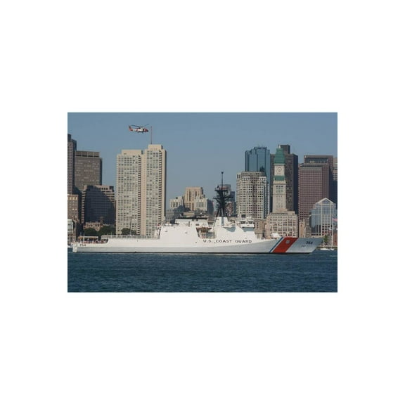 Old Modern Handicrafts CM117 30 in. USCGC James WMSL-754 Ship Model
