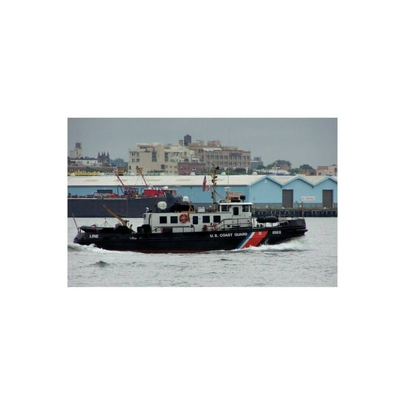 Old Modern Handicrafts CM294 36 in. USCGC Line WYTL-65611 Ship Model