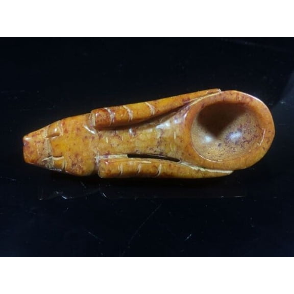 Old Natural Jade Hand-carved Statue Dragon Spoon Pendant China