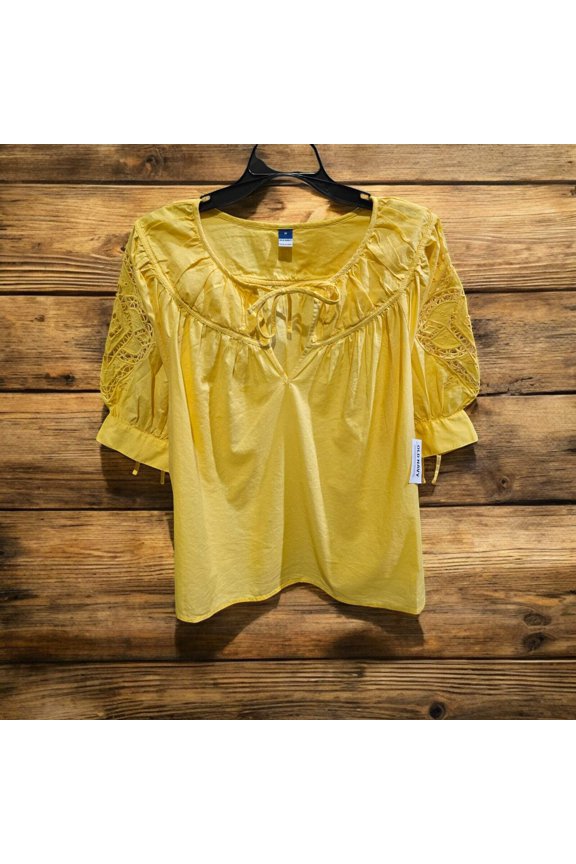 Old Navy Women's 3/4 Yellow Blouse, Medium