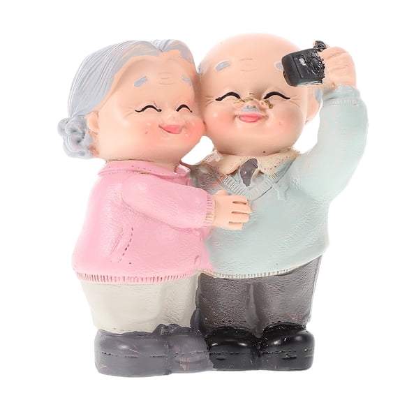 Vintage Elderly Couple Figurines Bride and Groom Cake Toppers and Grandpa Ornaments for Wedding Decor