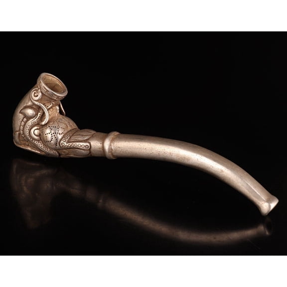 Old Tibet Silver Hand Carved Lucky Dragon Statue Smoking Tool Chinese Rare