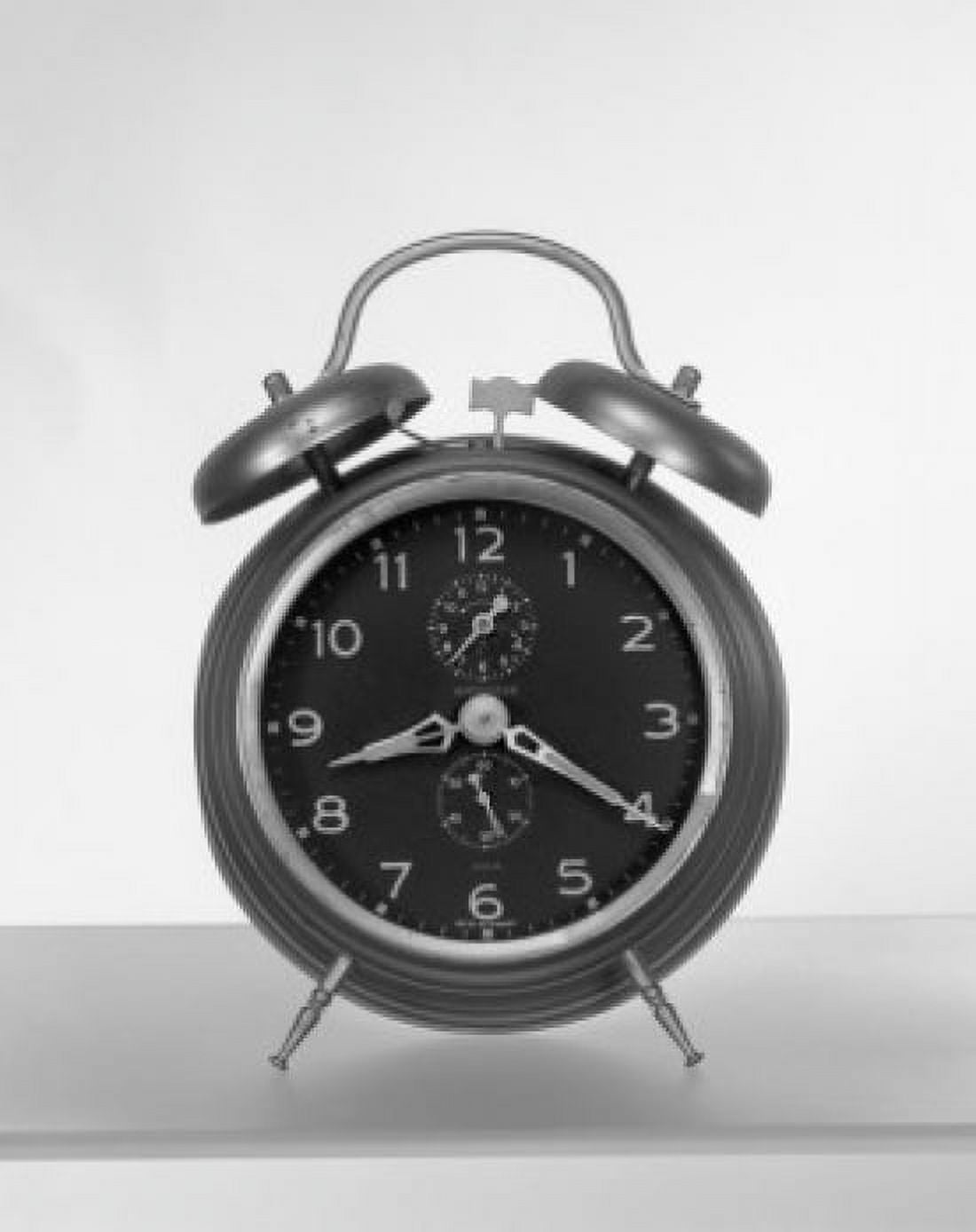 Old fashioned alarm clock Canvas Art - (18 x 24)