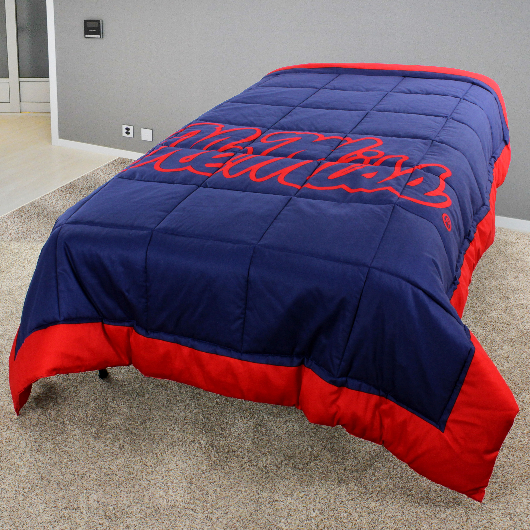 Ole Miss Rebels 2 Sided Reversible Comforter, 100% Cotton Sateen, 80" x 90", Full