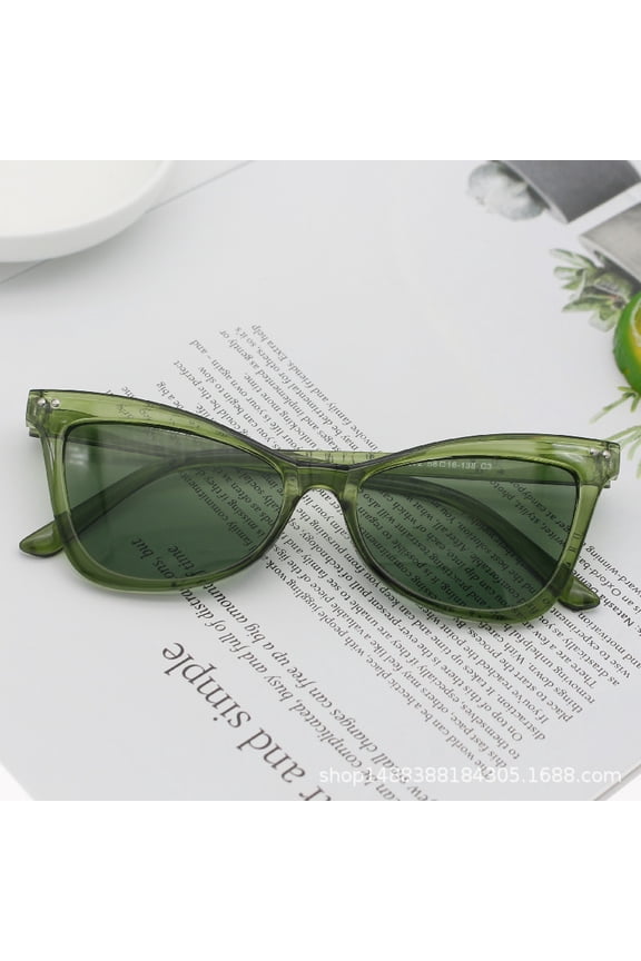 (Olive Green Lens) Cat's Eye Sunglasses: Stylish Eyewear Choice