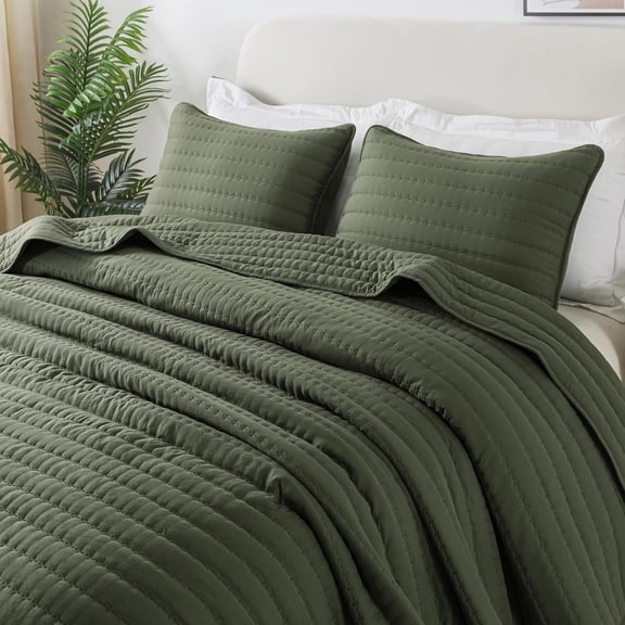 Olive Green Oversized California King Quilt Set, Striped Pick Stitch Farmhouse Rustic Coverlet, Lightweight