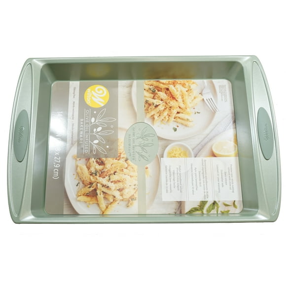 Olive Oil Infused Bakeware 14.5" x 11" Oblong Pan by Wilton, 2105-0-0359