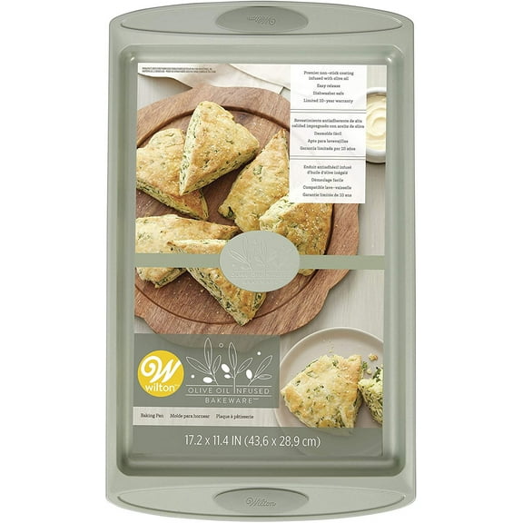 Olive Oil Infused Bakeware 17.2" x 11.4" Baking Pan by Wilton, 2105-0-0360