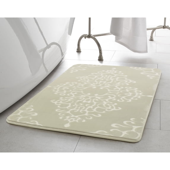 Oliver Brown Damask Traditional Bath Rugs, Beige/White, 20" x 32"