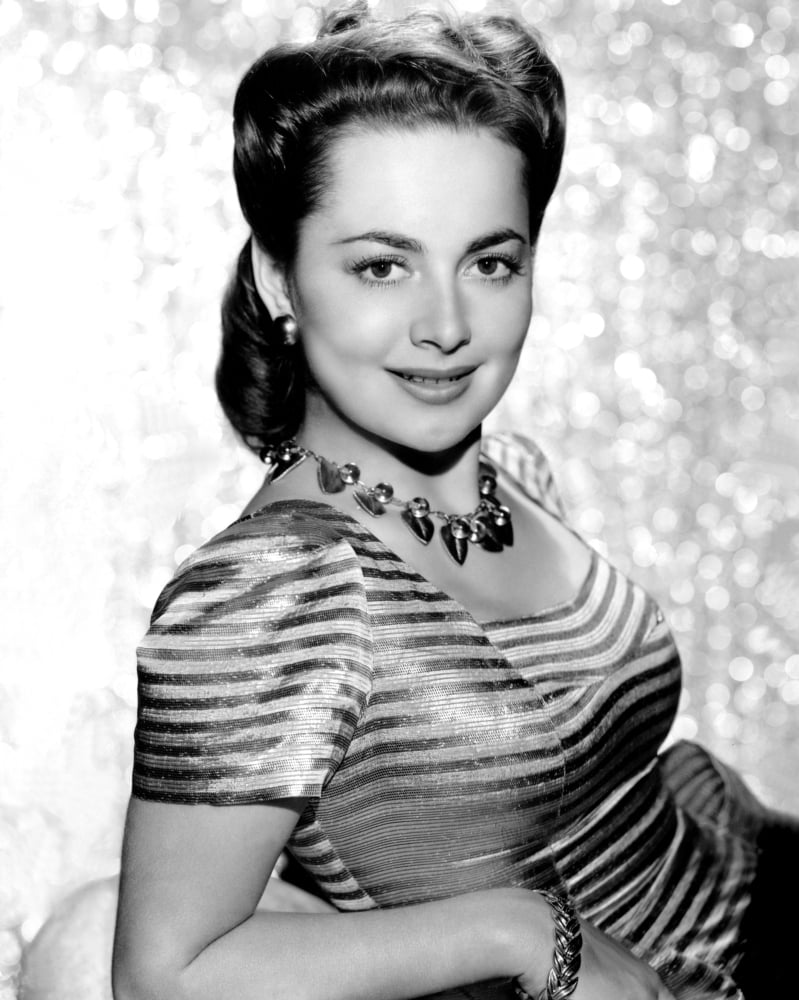 Olivia De Havilland Canvas Art - (16 x 20)