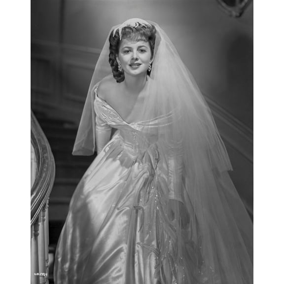 Olivia DeHavilland Portrait in Wedding Dress Photo Print (8 x 10)
