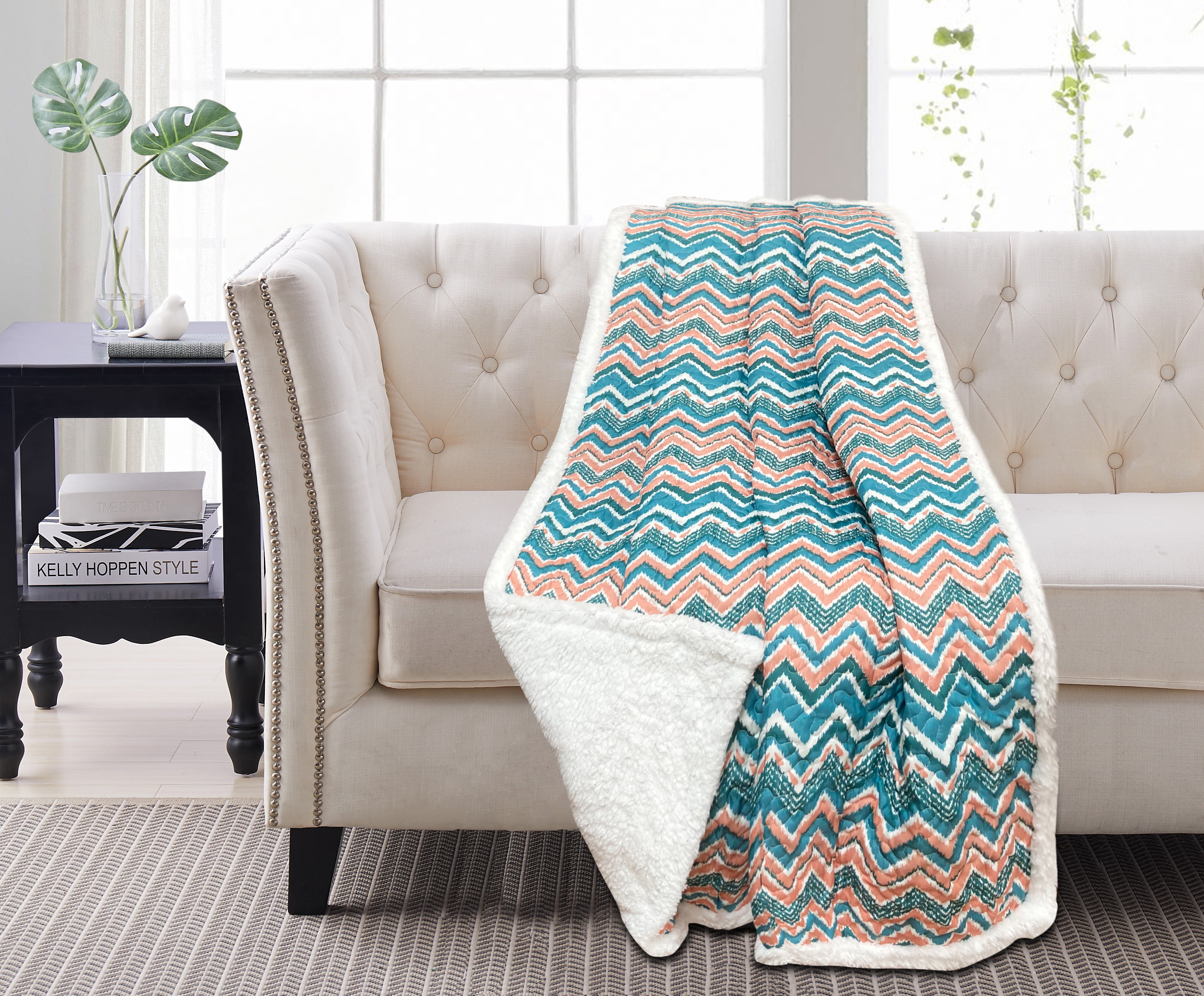 Olivia Sherpa Throw
