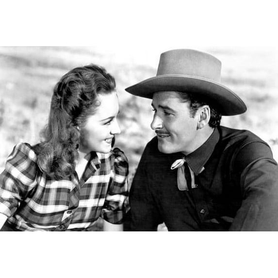 Olivia de Havilland and Errol Flynn in Dodge City 24x36 Poster