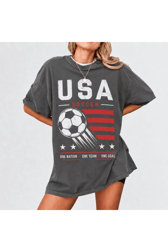USA Soccer Retro Shirt, USA Soccer World Vintage Comfort Colors Shirt,United States Football Tee,Soccer Fan Gift,US Soccer Gift,Road To 2026