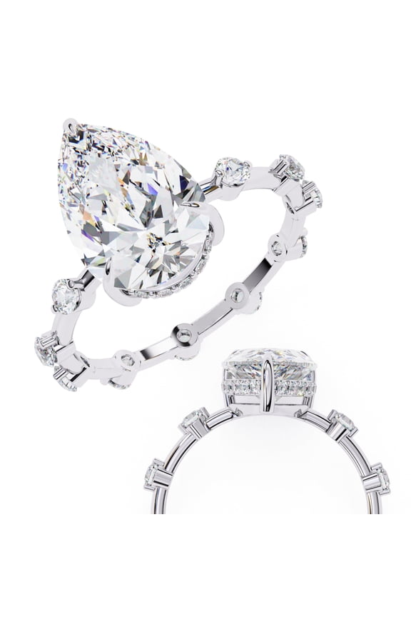 Pear Cut Diamond Engagement Ring in Prong Setting with Rose Gold Band and Side Accent Diamonds