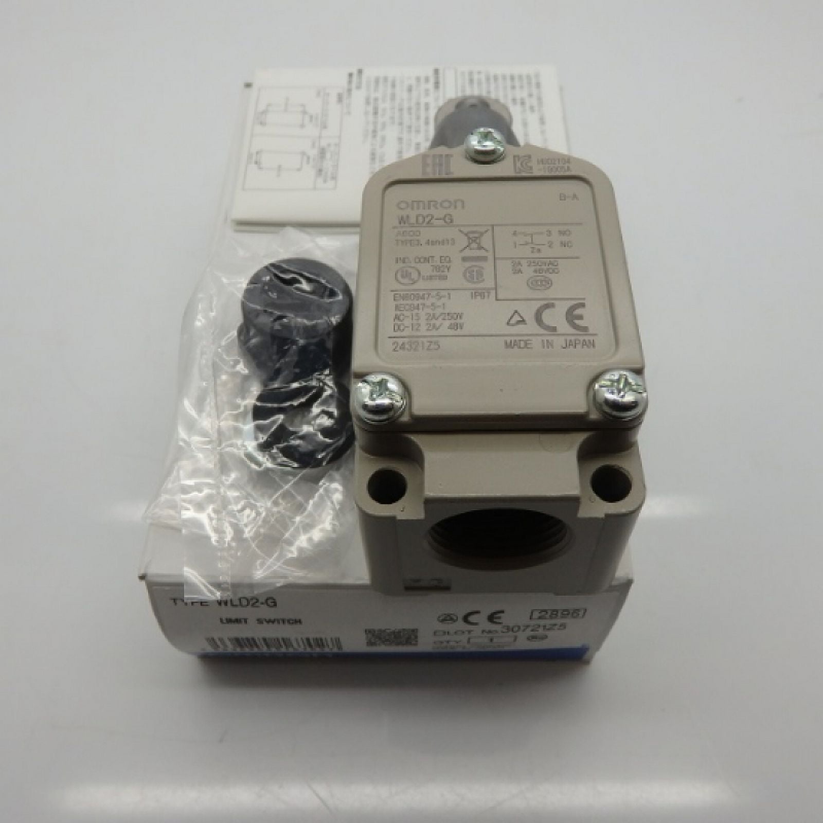 Omron 600V IP67 Snap Action Top Plunger NO/NC Limit Switch WLD2G
