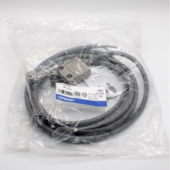 Omron Automation D4C-2420 Roller Lever 125VAC Limit Switch With Red Indicator