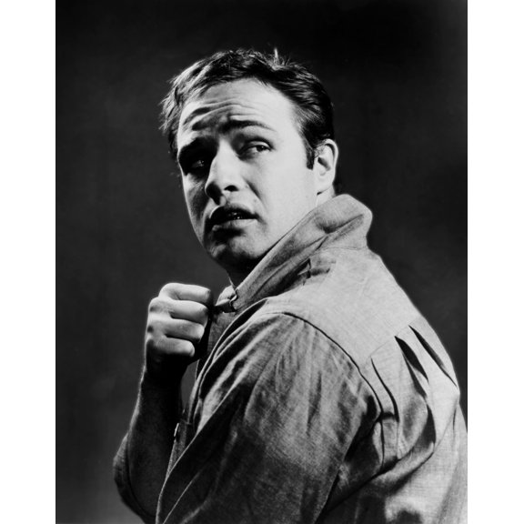 On The Waterfront Canvas Art - (16 x 20)